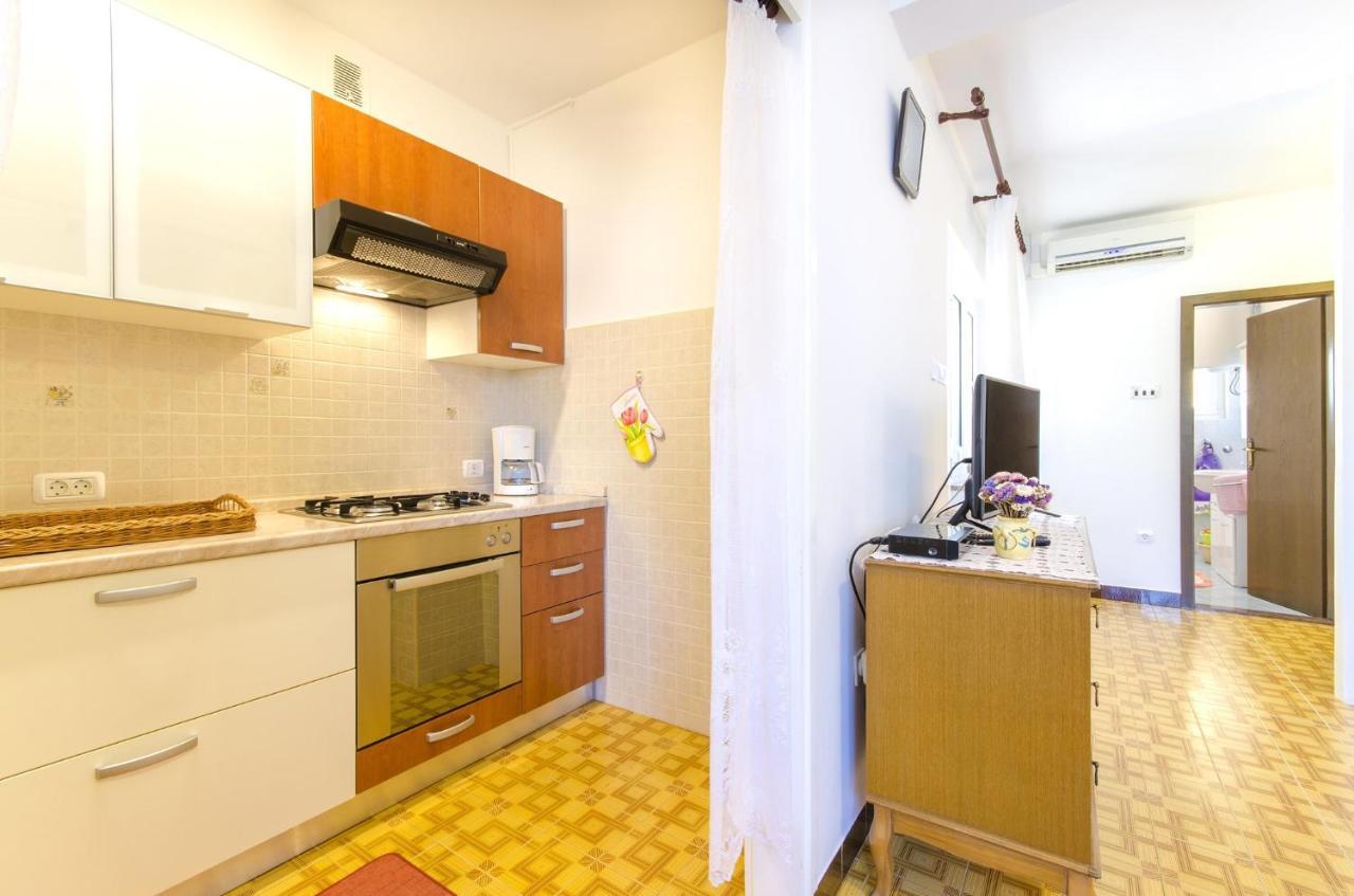 Apartment In Rovinj/Istrien 11533 ภายนอก รูปภาพ